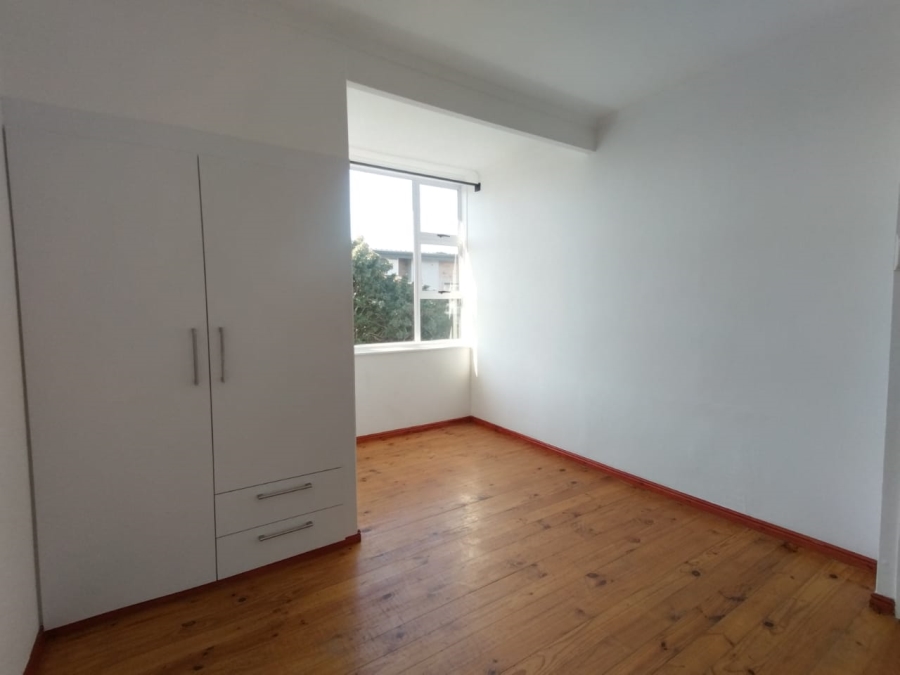 To Let 3 Bedroom Property for Rent in Table View Western Cape
